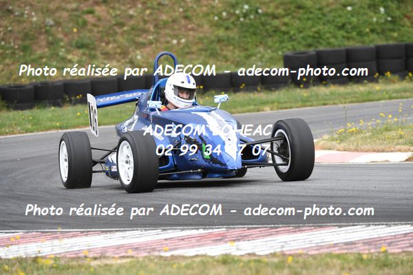 http://v2.adecom-photo.com/images//7.SLALOM/2023/15_SLALOM_LOHEAC_2023/PILARD_Antoine/47A_7437.JPG