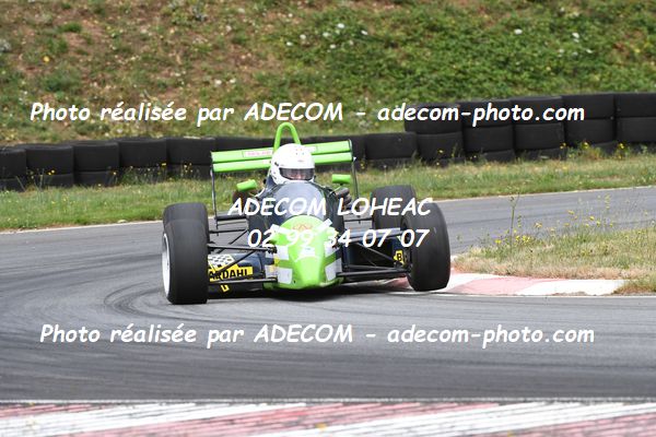 http://v2.adecom-photo.com/images//7.SLALOM/2023/15_SLALOM_LOHEAC_2023/VALLET_Jean_Jacques/47A_7775.JPG
