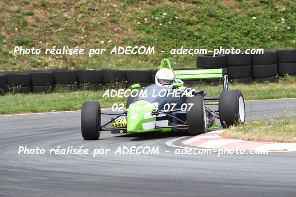http://v2.adecom-photo.com/images//7.SLALOM/2023/15_SLALOM_LOHEAC_2023/VALLET_Jean_Jacques/47A_7790.JPG