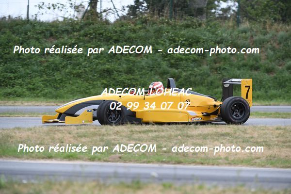 http://v2.adecom-photo.com/images//7.SLALOM/2023/15_SLALOM_LOHEAC_2023/YOUBI_Valentin/47A_9454.JPG