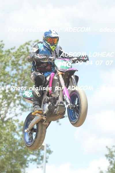 http://v2.adecom-photo.com/images//8.MOTO/2019/SUPERMOTARD_LOHEAC_2019/CATEGORIE_S2/AVRILLON_Nelly/47A_5944.JPG