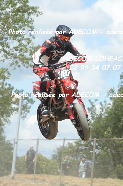 http://v2.adecom-photo.com/images//8.MOTO/2019/SUPERMOTARD_LOHEAC_2019/CATEGORIE_S2/CAPONE_Loucas/47A_5840.JPG