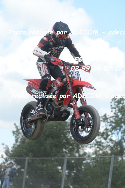 http://v2.adecom-photo.com/images//8.MOTO/2019/SUPERMOTARD_LOHEAC_2019/CATEGORIE_S2/CAPONE_Loucas/47A_5895.JPG
