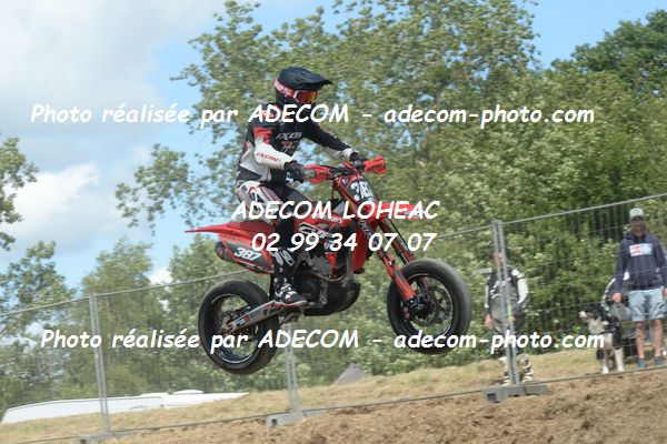 http://v2.adecom-photo.com/images//8.MOTO/2019/SUPERMOTARD_LOHEAC_2019/CATEGORIE_S2/CAPONE_Loucas/47A_6051.JPG