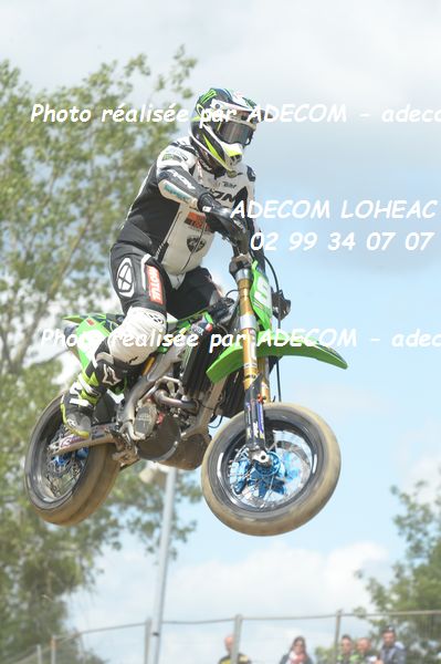 http://v2.adecom-photo.com/images//8.MOTO/2019/SUPERMOTARD_LOHEAC_2019/CATEGORIE_S2/EMERY_Maxime/47A_5967.JPG