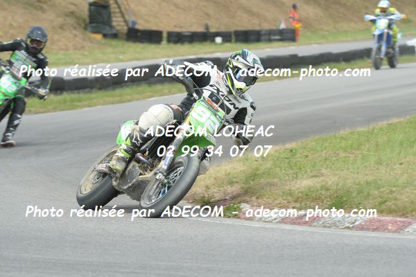 http://v2.adecom-photo.com/images//8.MOTO/2019/SUPERMOTARD_LOHEAC_2019/CATEGORIE_S2/EMERY_Maxime/47A_8236.JPG