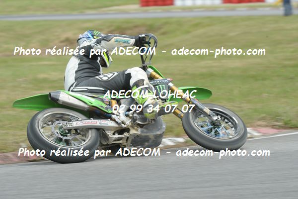 http://v2.adecom-photo.com/images//8.MOTO/2019/SUPERMOTARD_LOHEAC_2019/CATEGORIE_S2/EMERY_Maxime/47A_8272.JPG