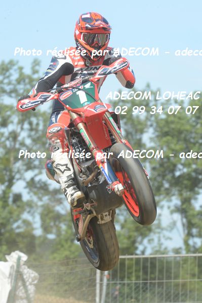 http://v2.adecom-photo.com/images//8.MOTO/2019/SUPERMOTARD_LOHEAC_2019/CATEGORIE_S2/GOGUET_Adrien/47A_7652.JPG