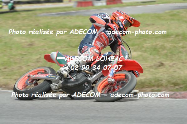 http://v2.adecom-photo.com/images//8.MOTO/2019/SUPERMOTARD_LOHEAC_2019/CATEGORIE_S2/GOGUET_Adrien/47A_8263.JPG