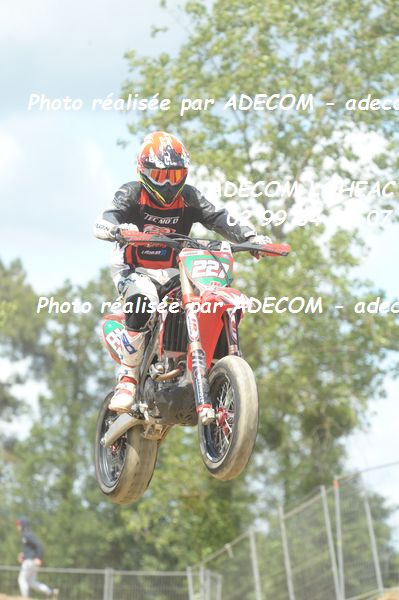 http://v2.adecom-photo.com/images//8.MOTO/2019/SUPERMOTARD_LOHEAC_2019/CATEGORIE_S2/HAMM_Laurent/47A_5952.JPG