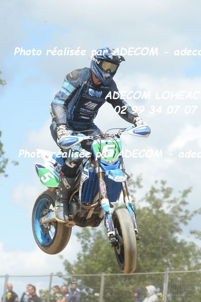 http://v2.adecom-photo.com/images//8.MOTO/2019/SUPERMOTARD_LOHEAC_2019/CATEGORIE_S2/PASCO_Steve/47A_5930.JPG