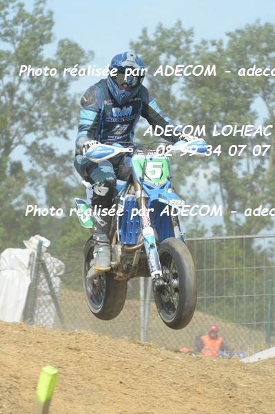 http://v2.adecom-photo.com/images//8.MOTO/2019/SUPERMOTARD_LOHEAC_2019/CATEGORIE_S2/PASCO_Steve/47A_7594.JPG