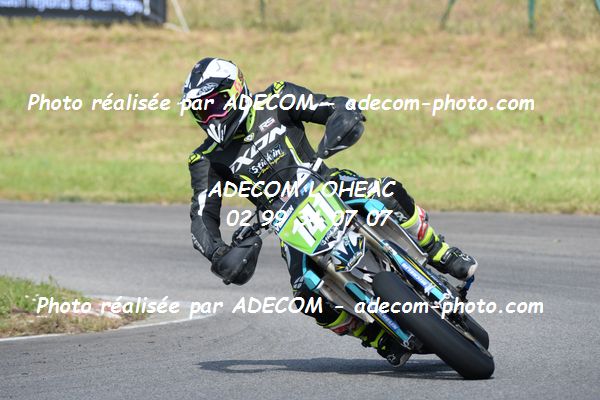 http://v2.adecom-photo.com/images//8.MOTO/2019/SUPERMOTARD_LOHEAC_2019/CATEGORIE_S2/VILLEMIN_Maxime/47A_4466.JPG