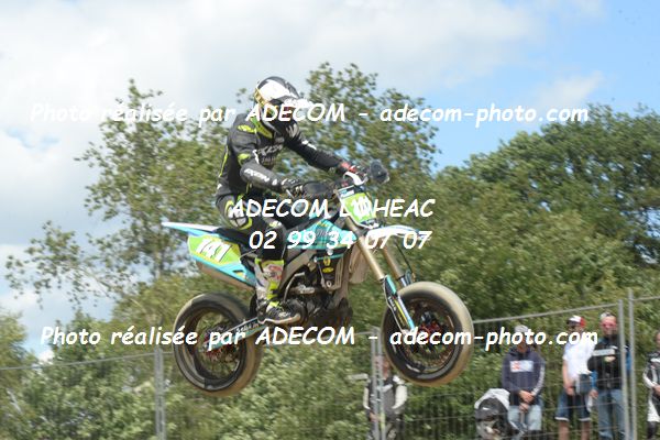 http://v2.adecom-photo.com/images//8.MOTO/2019/SUPERMOTARD_LOHEAC_2019/CATEGORIE_S2/VILLEMIN_Maxime/47A_6096.JPG