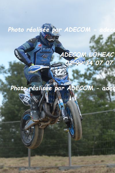 http://v2.adecom-photo.com/images//8.MOTO/2019/SUPERMOTARD_LOHEAC_2019/CATEGORIE_S3/CAYOL_Yonel/47A_5747.JPG