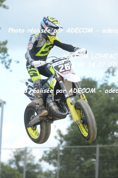 http://v2.adecom-photo.com/images//8.MOTO/2019/SUPERMOTARD_LOHEAC_2019/CATEGORIE_S3/CHAMBON_Jules/47A_5757.JPG