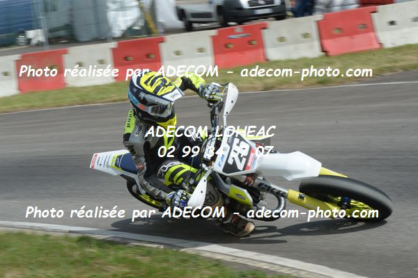 http://v2.adecom-photo.com/images//8.MOTO/2019/SUPERMOTARD_LOHEAC_2019/CATEGORIE_S3/CHAMBON_Jules/47A_6418.JPG