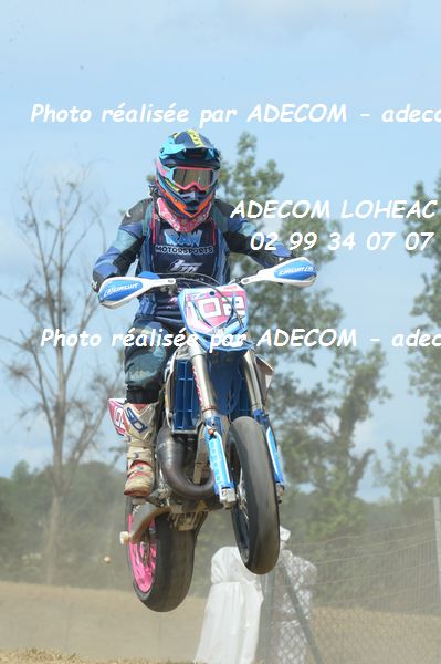 http://v2.adecom-photo.com/images//8.MOTO/2019/SUPERMOTARD_LOHEAC_2019/CATEGORIE_S3/DESCELIERS_Marion/47A_7975.JPG