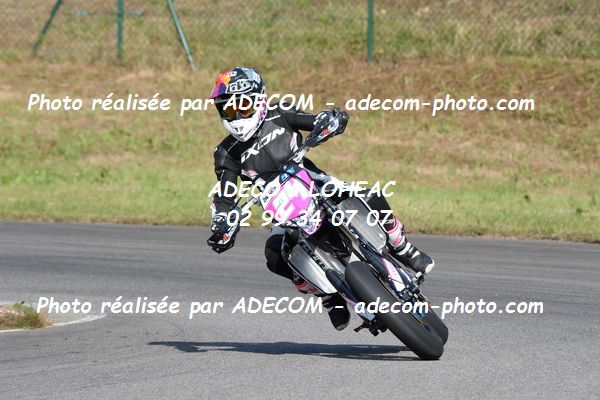 http://v2.adecom-photo.com/images//8.MOTO/2019/SUPERMOTARD_LOHEAC_2019/CATEGORIE_S3/MONES_Helene/47A_4277.JPG