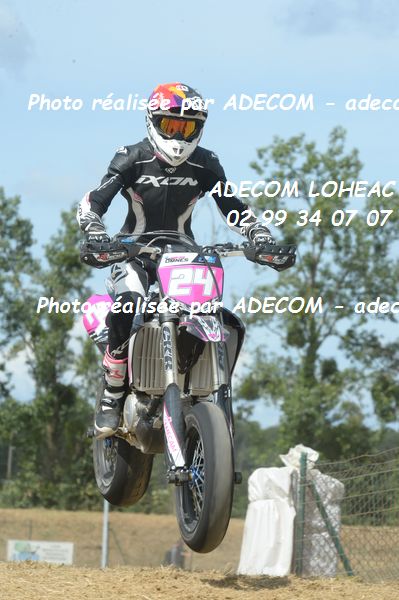 http://v2.adecom-photo.com/images//8.MOTO/2019/SUPERMOTARD_LOHEAC_2019/CATEGORIE_S3/MONES_Helene/47A_8031.JPG
