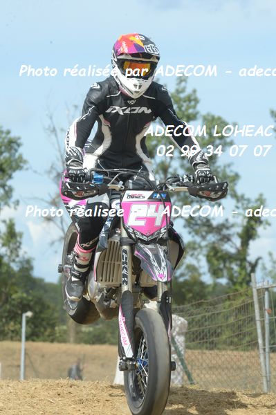 http://v2.adecom-photo.com/images//8.MOTO/2019/SUPERMOTARD_LOHEAC_2019/CATEGORIE_S3/MONES_Helene/47A_8033.JPG