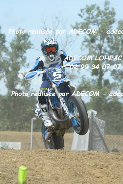 http://v2.adecom-photo.com/images//8.MOTO/2019/SUPERMOTARD_LOHEAC_2019/CATEGORIE_S3/PERNAT_Gabin/47A_7988.JPG