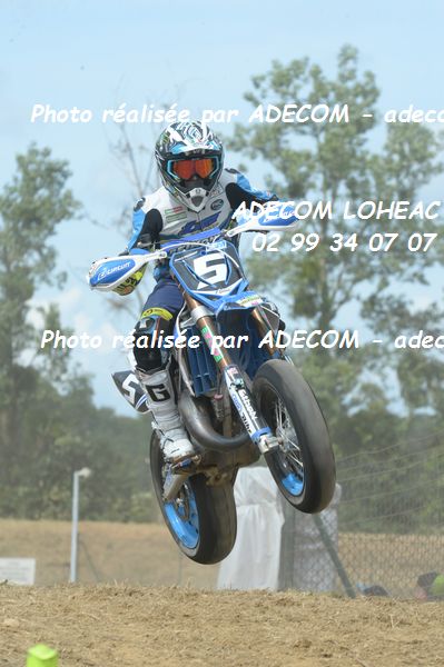 http://v2.adecom-photo.com/images//8.MOTO/2019/SUPERMOTARD_LOHEAC_2019/CATEGORIE_S3/PERNAT_Gabin/47A_7989.JPG