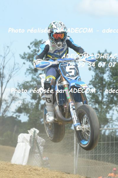 http://v2.adecom-photo.com/images//8.MOTO/2019/SUPERMOTARD_LOHEAC_2019/CATEGORIE_S3/PERNAT_Gabin/47A_8114.JPG