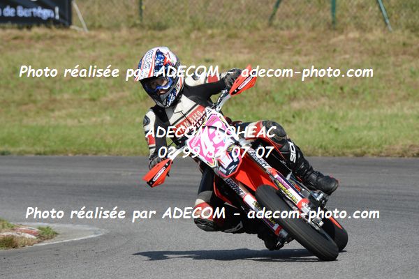 http://v2.adecom-photo.com/images//8.MOTO/2019/SUPERMOTARD_LOHEAC_2019/CATEGORIE_S3/TEYSSIER_Audrey/47A_4337.JPG