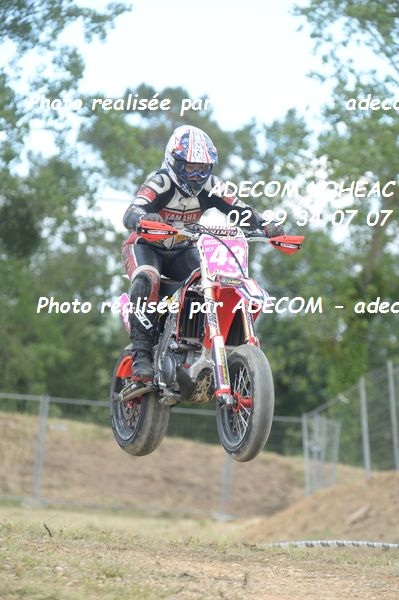 http://v2.adecom-photo.com/images//8.MOTO/2019/SUPERMOTARD_LOHEAC_2019/CATEGORIE_S3/TEYSSIER_Audrey/47A_5765.JPG