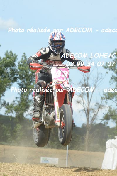 http://v2.adecom-photo.com/images//8.MOTO/2019/SUPERMOTARD_LOHEAC_2019/CATEGORIE_S3/TEYSSIER_Audrey/47A_8077.JPG