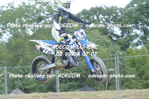 http://v2.adecom-photo.com/images//8.MOTO/2019/SUPERMOTARD_LOHEAC_2019/CATEGORIE_S3/VANDOMMELE_Nicolas/47A_5660.JPG