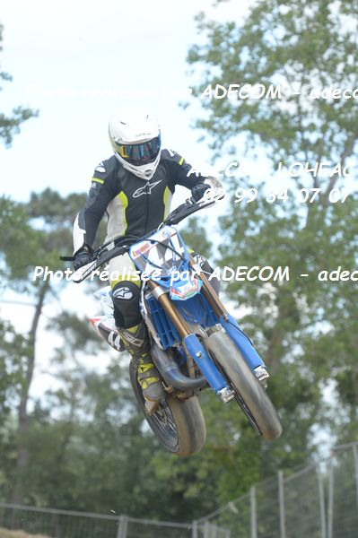 http://v2.adecom-photo.com/images//8.MOTO/2019/SUPERMOTARD_LOHEAC_2019/CATEGORIE_S3/VANDOMMELE_Nicolas/47A_5769.JPG