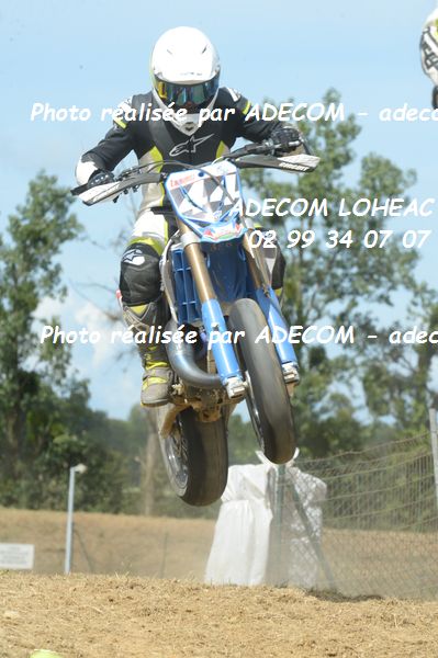 http://v2.adecom-photo.com/images//8.MOTO/2019/SUPERMOTARD_LOHEAC_2019/CATEGORIE_S3/VANDOMMELE_Nicolas/47A_8036.JPG
