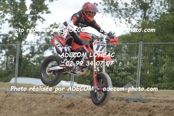 http://v2.adecom-photo.com/images//8.MOTO/2019/SUPERMOTARD_LOHEAC_2019/CATEGORIE_S4/BAZE_Oreste/47A_5599.JPG