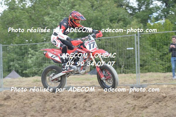 http://v2.adecom-photo.com/images//8.MOTO/2019/SUPERMOTARD_LOHEAC_2019/CATEGORIE_S4/BAZE_Oreste/47A_5627.JPG