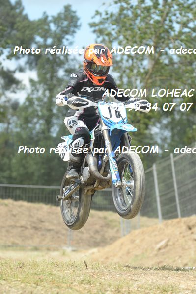 http://v2.adecom-photo.com/images//8.MOTO/2019/SUPERMOTARD_LOHEAC_2019/CATEGORIE_S4/CARDUNER_Enora/47A_6350.JPG