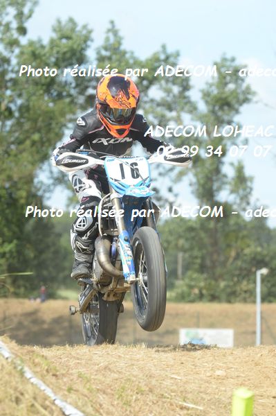 http://v2.adecom-photo.com/images//8.MOTO/2019/SUPERMOTARD_LOHEAC_2019/CATEGORIE_S4/CARDUNER_Enora/47A_7827.JPG