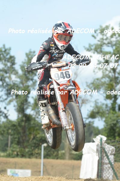 http://v2.adecom-photo.com/images//8.MOTO/2019/SUPERMOTARD_LOHEAC_2019/CATEGORIE_S4/FINUCCI_Valentino/47A_7830.JPG