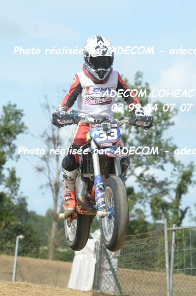 http://v2.adecom-photo.com/images//8.MOTO/2019/SUPERMOTARD_LOHEAC_2019/CATEGORIE_S4/HOARAU_Enzo/47A_7889.JPG