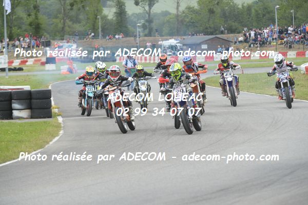 http://v2.adecom-photo.com/images//8.MOTO/2019/SUPERMOTARD_LOHEAC_2019/CATEGORIE_S4/HOARAU_Enzo/47A_8379.JPG