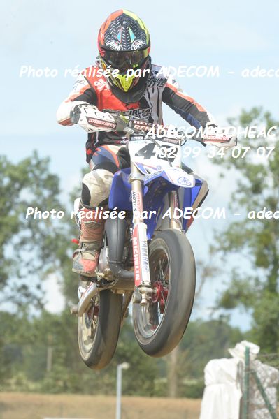 http://v2.adecom-photo.com/images//8.MOTO/2019/SUPERMOTARD_LOHEAC_2019/CATEGORIE_S4/SARDA_Adrien/47A_7928.JPG