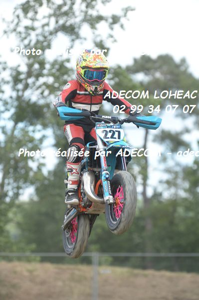 http://v2.adecom-photo.com/images//8.MOTO/2019/SUPERMOTARD_LOHEAC_2019/CATEGORIE_S4/STOJANOVIC_Adam/47A_5572.JPG