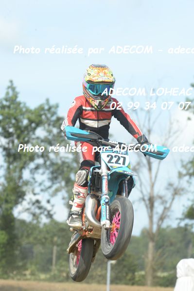 http://v2.adecom-photo.com/images//8.MOTO/2019/SUPERMOTARD_LOHEAC_2019/CATEGORIE_S4/STOJANOVIC_Adam/47A_7849.JPG