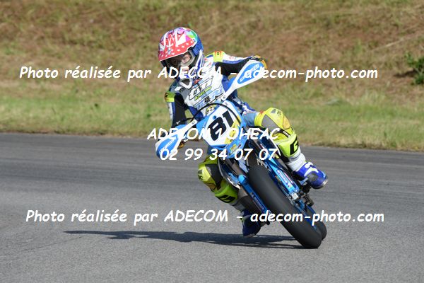 http://v2.adecom-photo.com/images//8.MOTO/2019/SUPERMOTARD_LOHEAC_2019/CATEGORIE_S4/VALADE_Kenzo/47A_4258.JPG