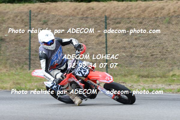 http://v2.adecom-photo.com/images//8.MOTO/2019/SUPERMOTARD_LOHEAC_2019/CHALLENGER/AUGENDRE_Pierre_Alexandre/47A_5014.JPG