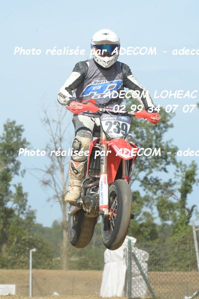 http://v2.adecom-photo.com/images//8.MOTO/2019/SUPERMOTARD_LOHEAC_2019/CHALLENGER/AUGENDRE_Pierre_Alexandre/47A_7297.JPG