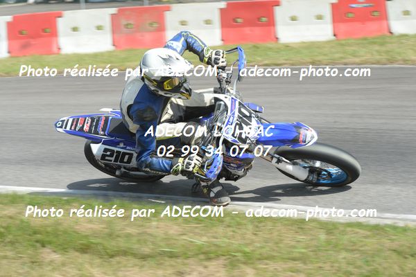 http://v2.adecom-photo.com/images//8.MOTO/2019/SUPERMOTARD_LOHEAC_2019/CHALLENGER/AVRILLON_Willy/47A_6528.JPG