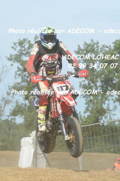 http://v2.adecom-photo.com/images//8.MOTO/2019/SUPERMOTARD_LOHEAC_2019/CHALLENGER/BARNET_Thierry/47A_7289.JPG