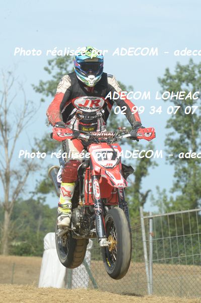 http://v2.adecom-photo.com/images//8.MOTO/2019/SUPERMOTARD_LOHEAC_2019/CHALLENGER/BARNET_Thierry/47A_7388.JPG